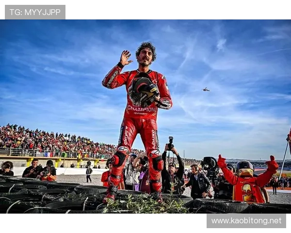 MotoGP赛场风云再起顶尖车手展开激烈冠军争夺战新一轮较量