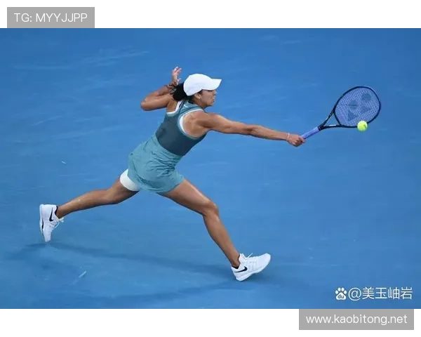 新赛季焦点之战掀起网球赛场激烈角逐世界名将再度交锋争冠时刻来临