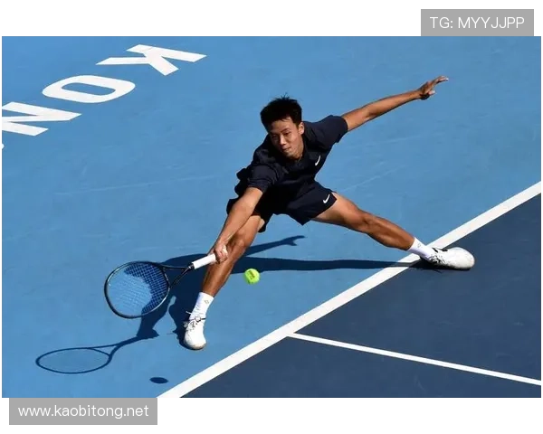 新赛季网球巡回赛全面升温名将回归新星崛起引发全球关注热议 新赛季网球巡回赛全面升温名将回归新星崛起引发全球关注热议