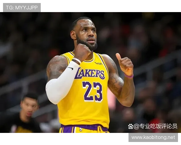 詹姆斯携手戴维斯联手出战湖人新赛季首场热身赛胜利 詹姆斯携手戴维斯联手出战湖人新赛季首场热身赛胜利